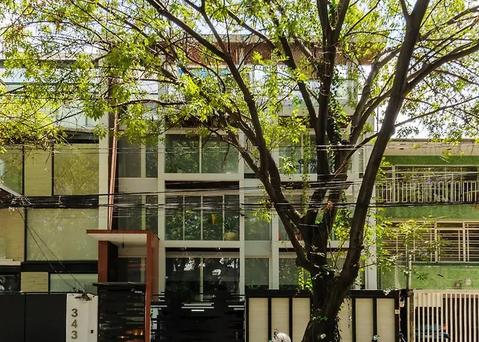 Allan Poe 343 By Wynwood House 3*