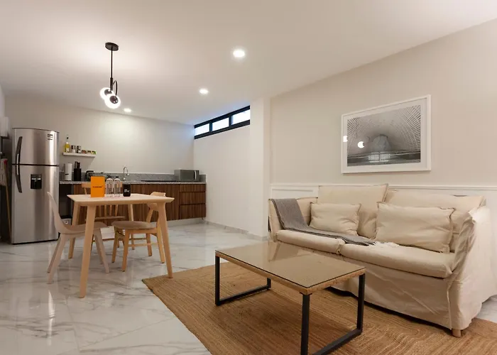 Allan Poe 343 By Wynwood House 3*